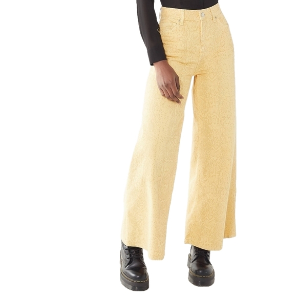 BDG Urban Outfitters High Rise Wide Yellow Leg SnakeSkin Print Size 31 - Picture 1 of 7